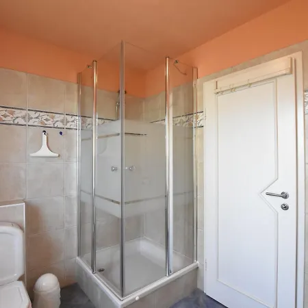 Modern In Porec And 900 M From The Beach تيميندورفير